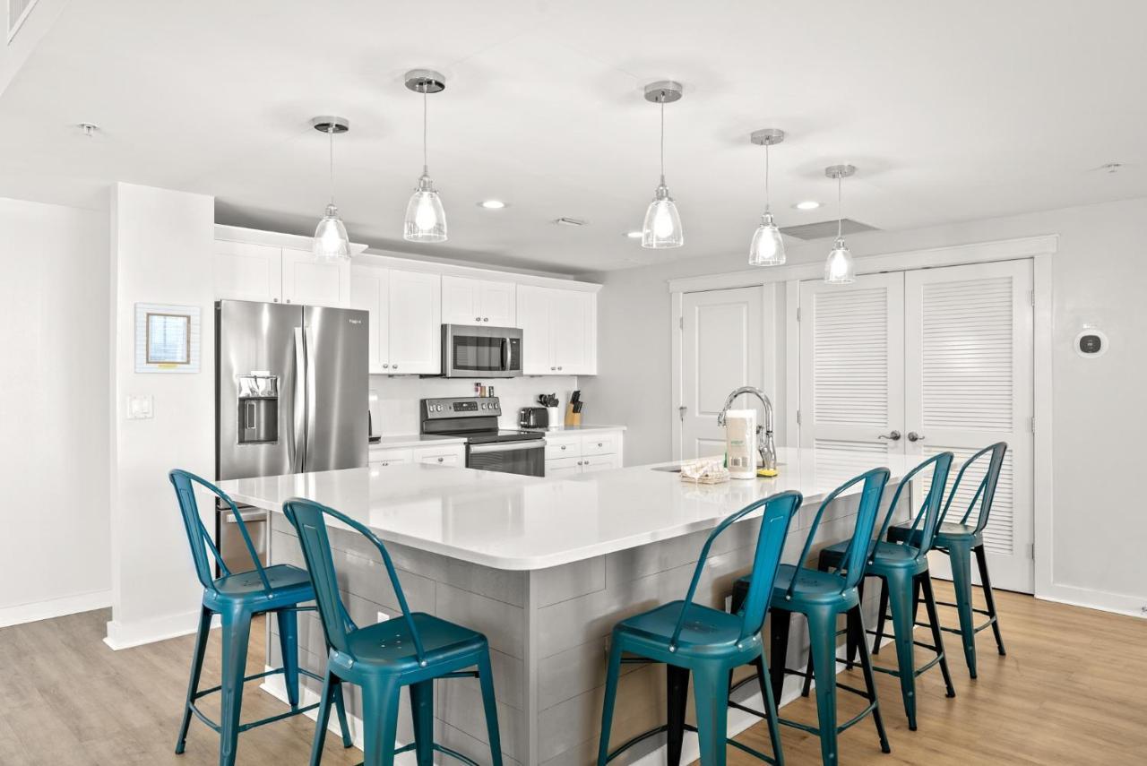 Origin 1506 - Penthouse - 4 Bedroom Gulf View - Large Sunset Deck Apartment